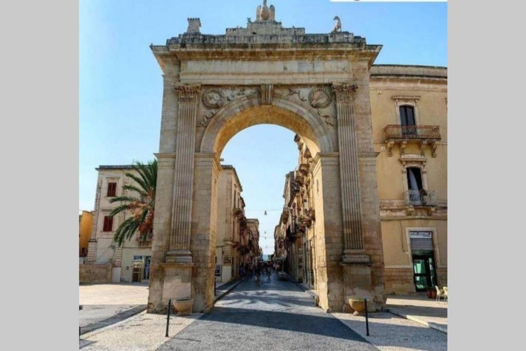 Villa Piccola Casetta In Pieno Centro à Noto Extérieur photo